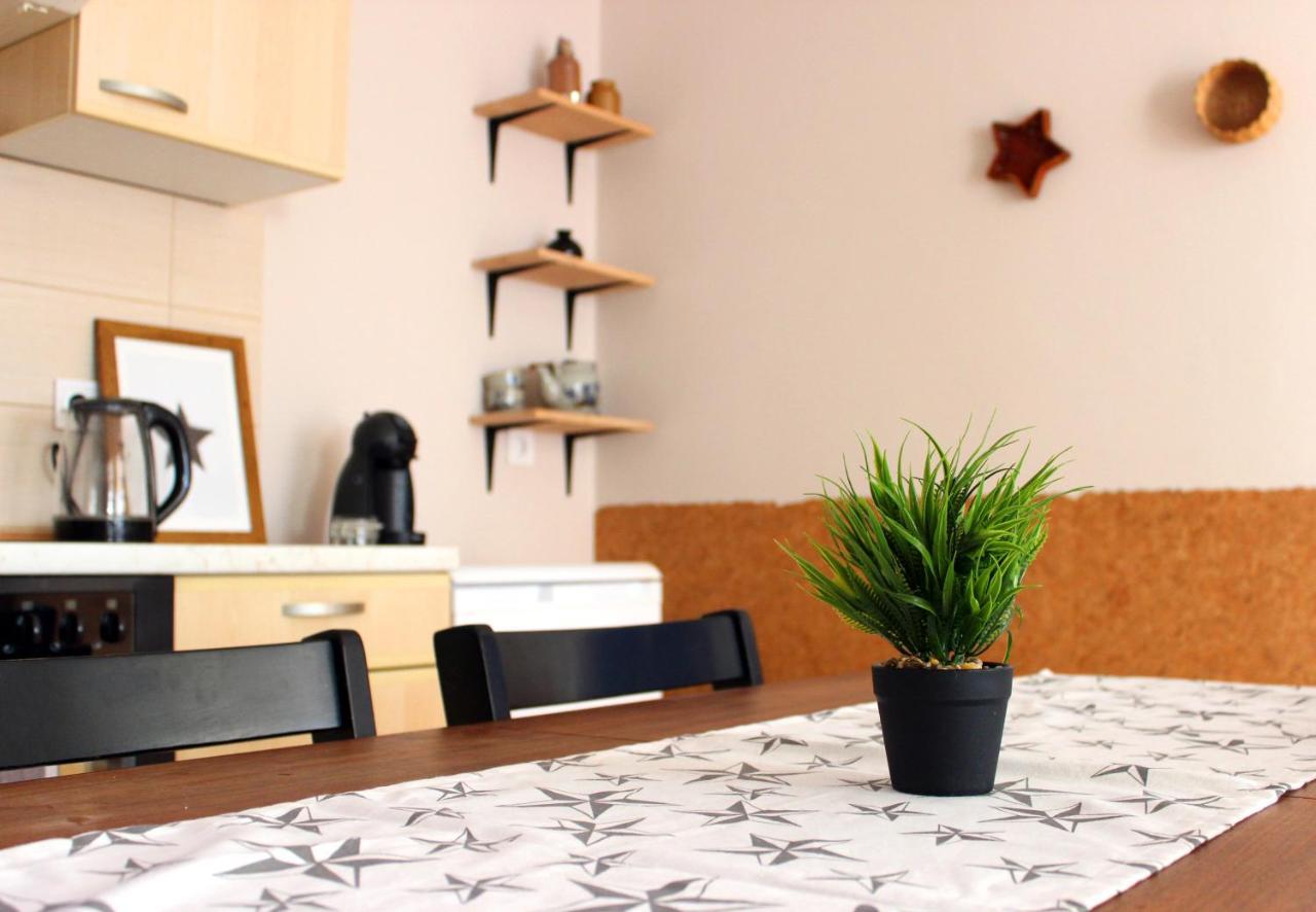 Elizabet Home Apartman Oradea Exterior foto